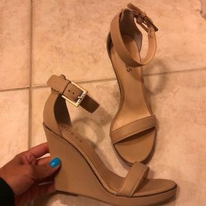 Nude Guess Wedges